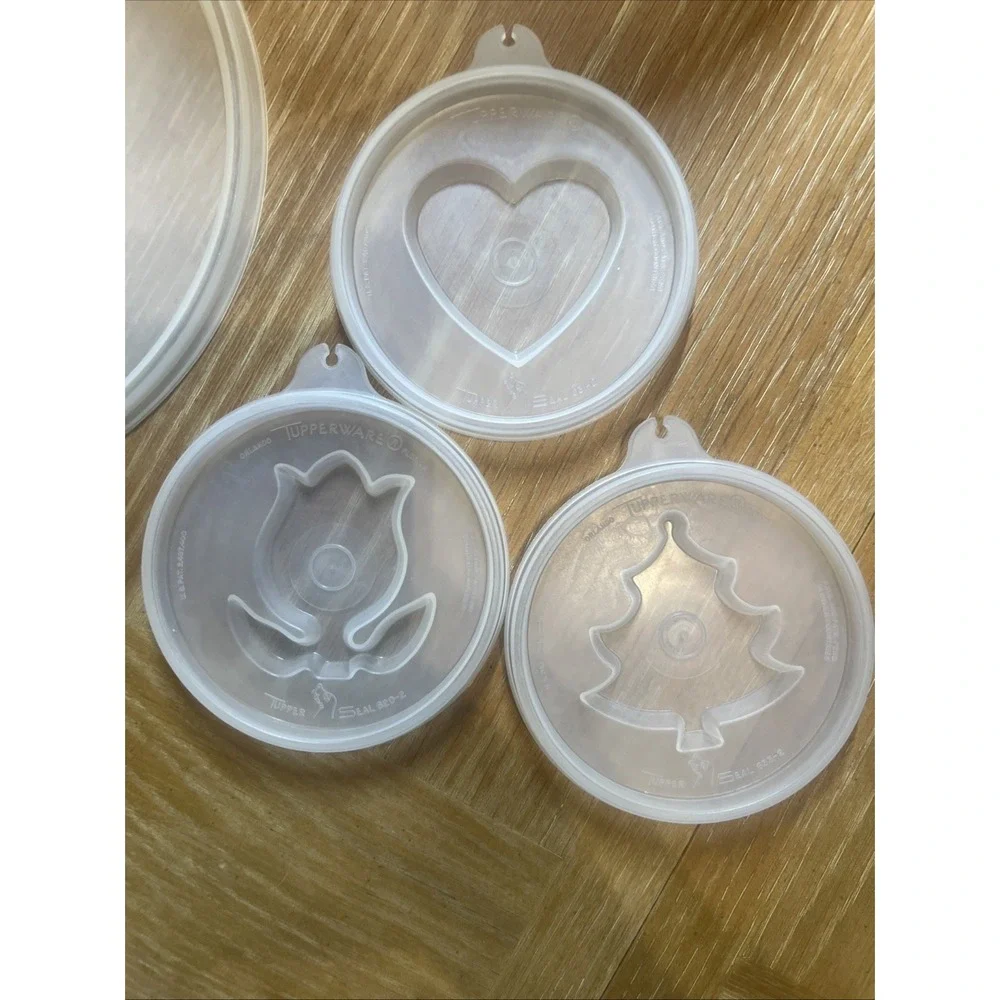 Tupperware Vintage Jello Mold Jel-N-Serve w/ Lid d‎ & Star, tree, tulip, heart